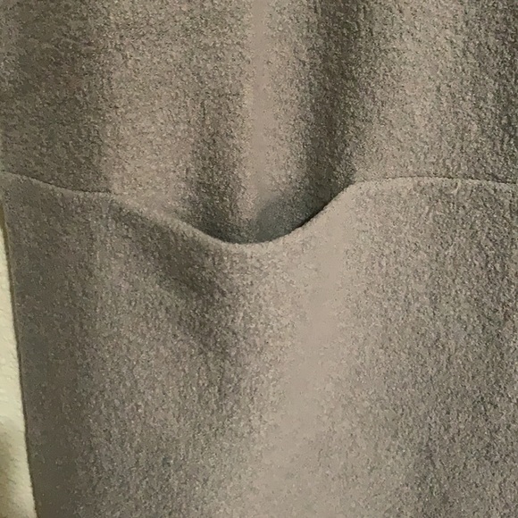 Zara Versatile Garment - Picture 2 of 6